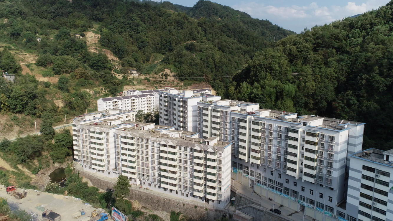 ������ԶԪС�� (1)