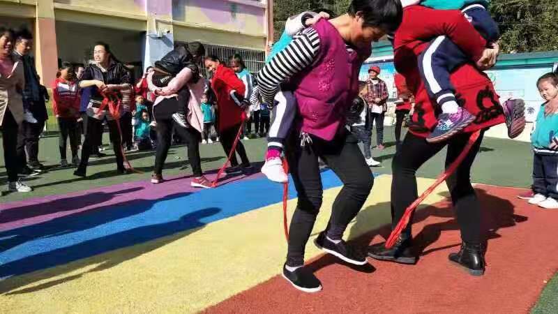 B03669DF369FFE7DAA742D86F768DAE3