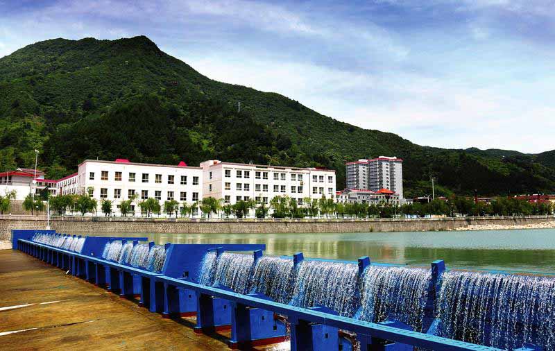 ��ƺ�س�ˮ�徰�۹���