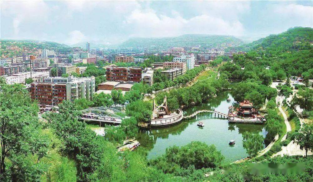 ͭ����ɭ�ֳ���