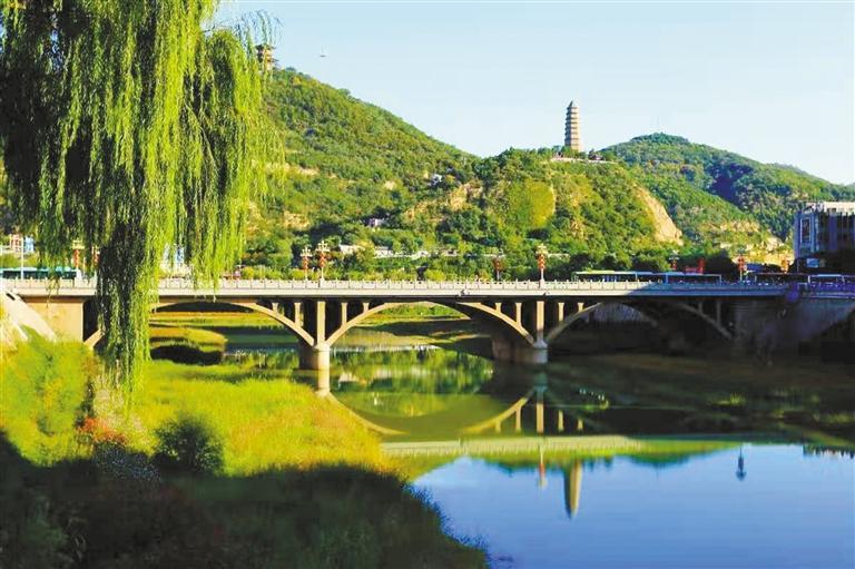 ����ɽ��