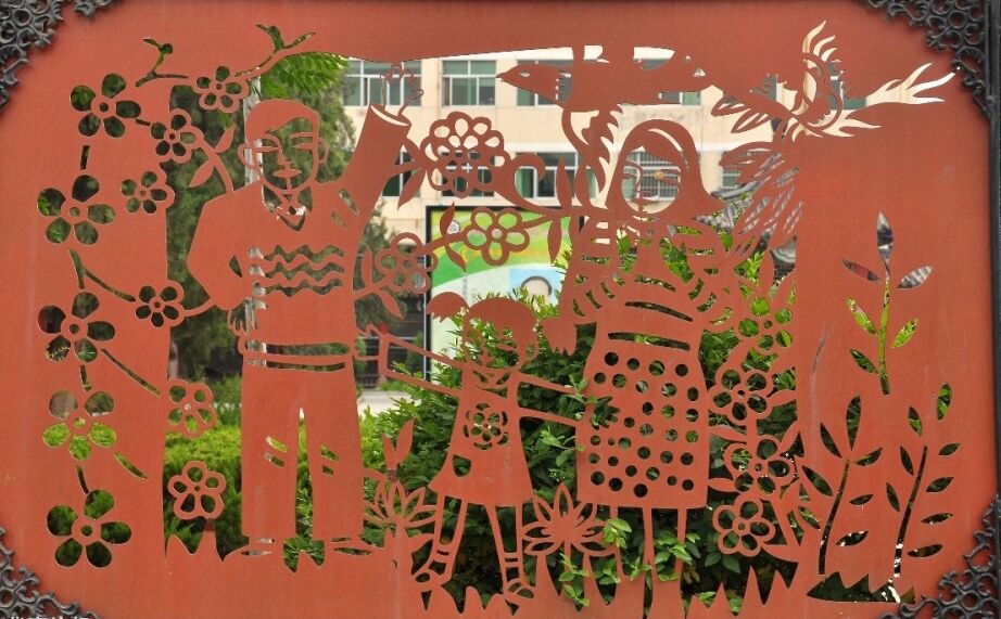 Ѯ���ع㳡�����ֽ������