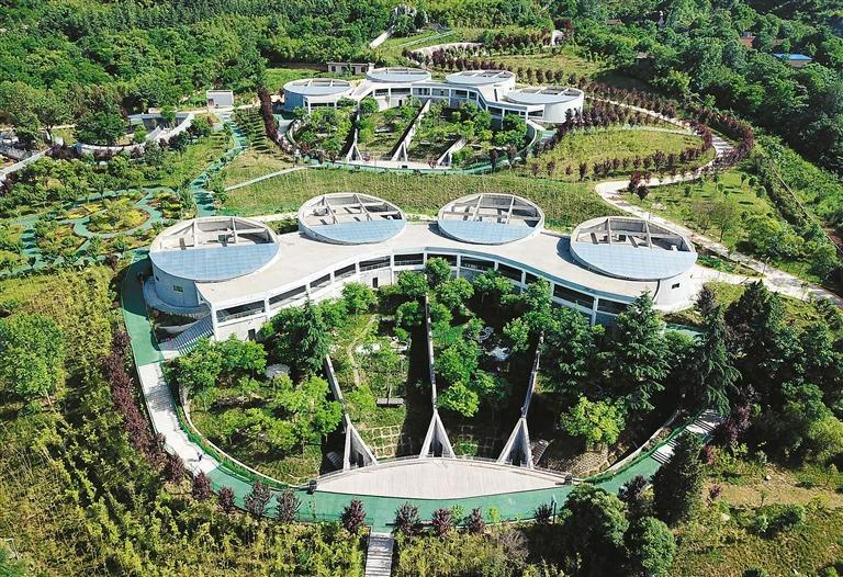 �����ı���ѧ��԰