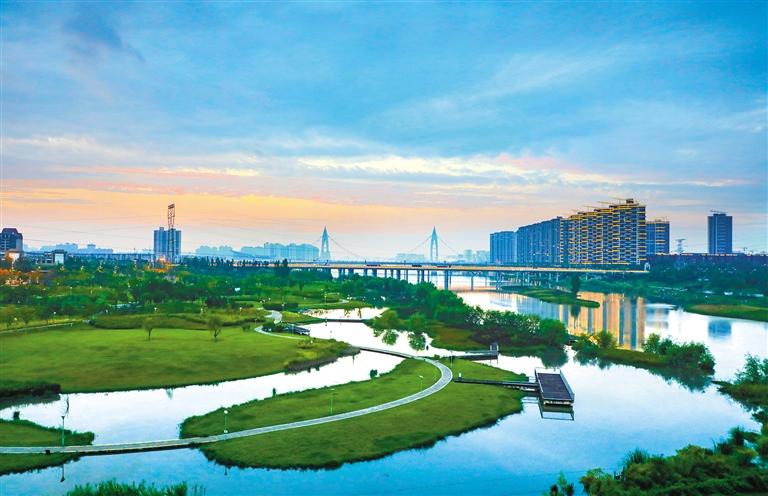 �����Л����̬������̶��԰һ��