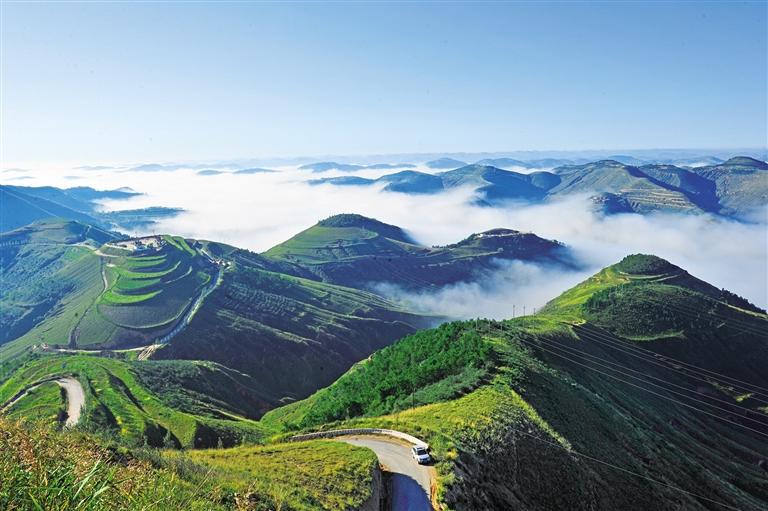 �˸����ֺ�������أ�ɽ��������