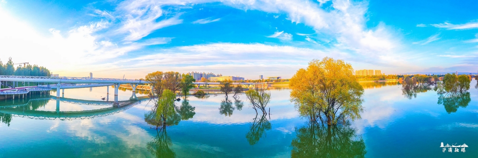 �������1