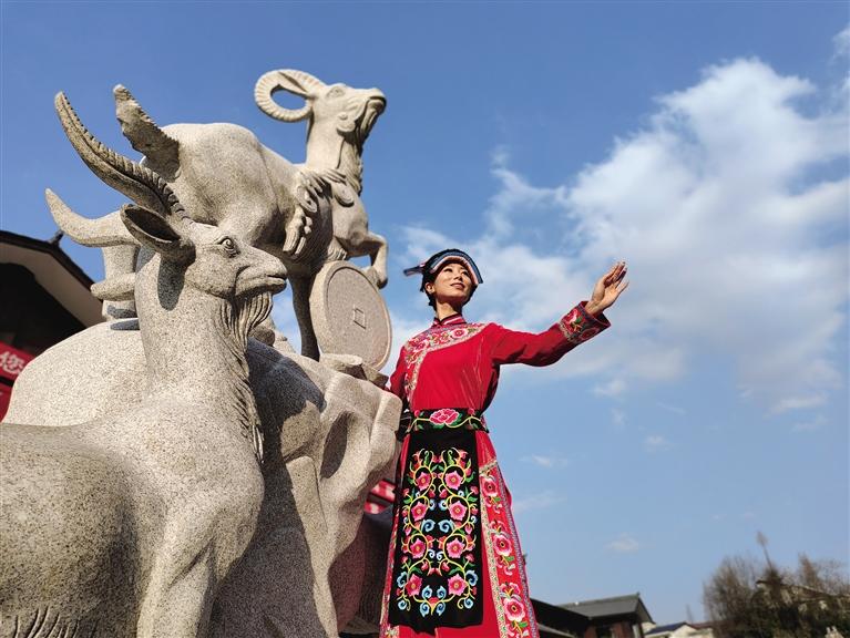 ��ǿ�ؼӿ�Ǽ�Ļ���ɫ�سǽ���