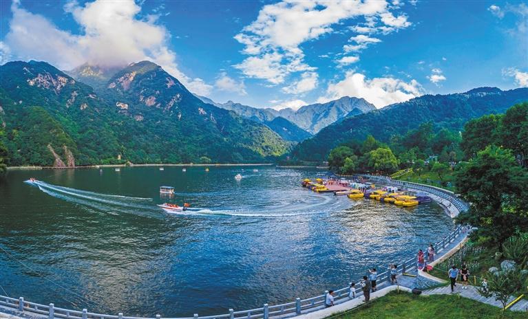 ��������µĴ仪ɽ���