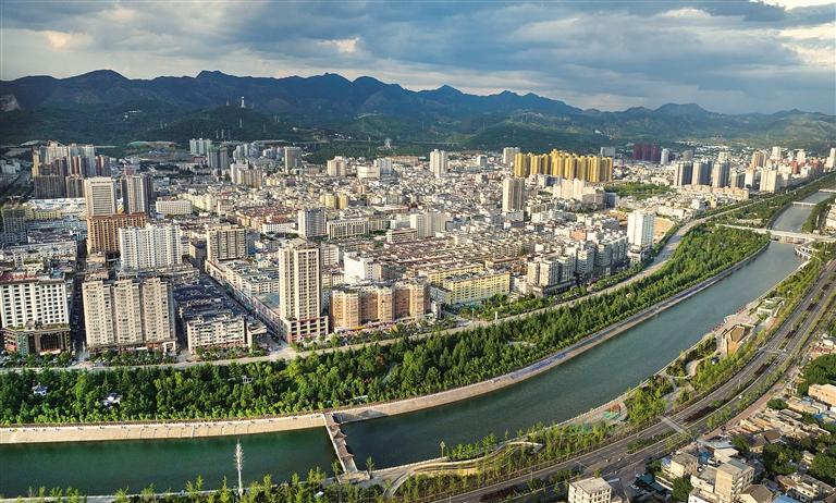 ��������ɫ