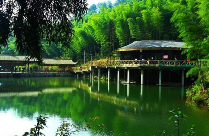 ����ɽ����