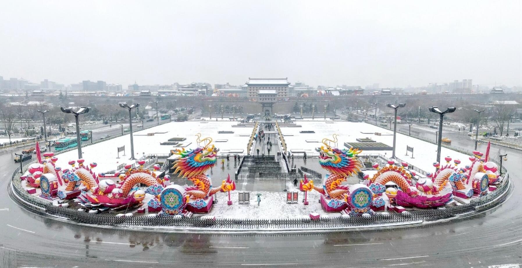 ѩ������