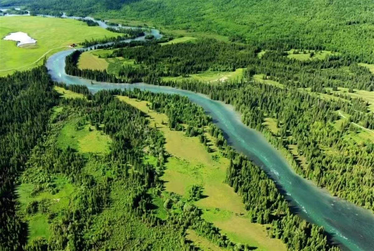 ����̩����˹�����羰