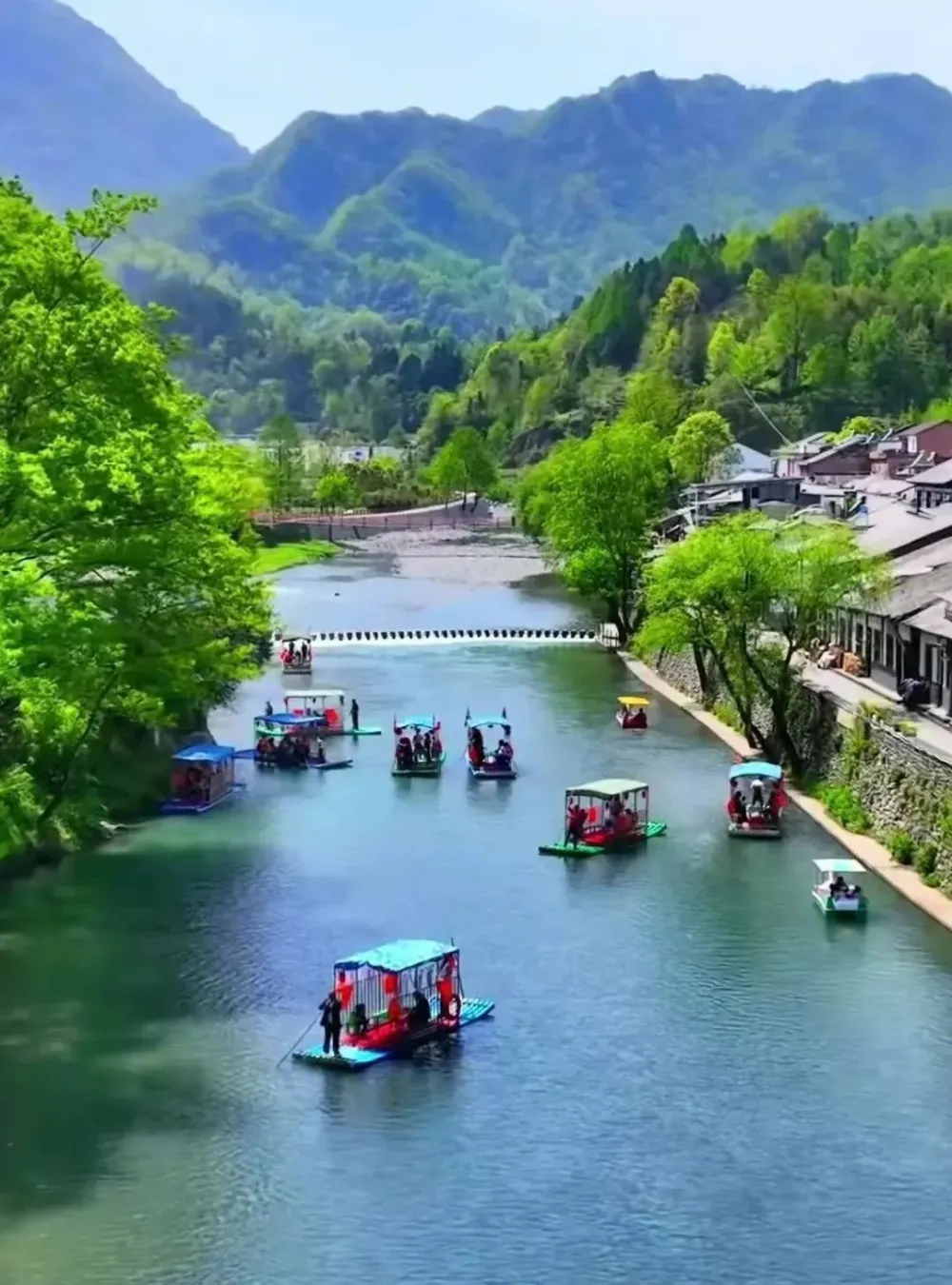 ��Ȼɽˮ�����ľ��۽���‌��